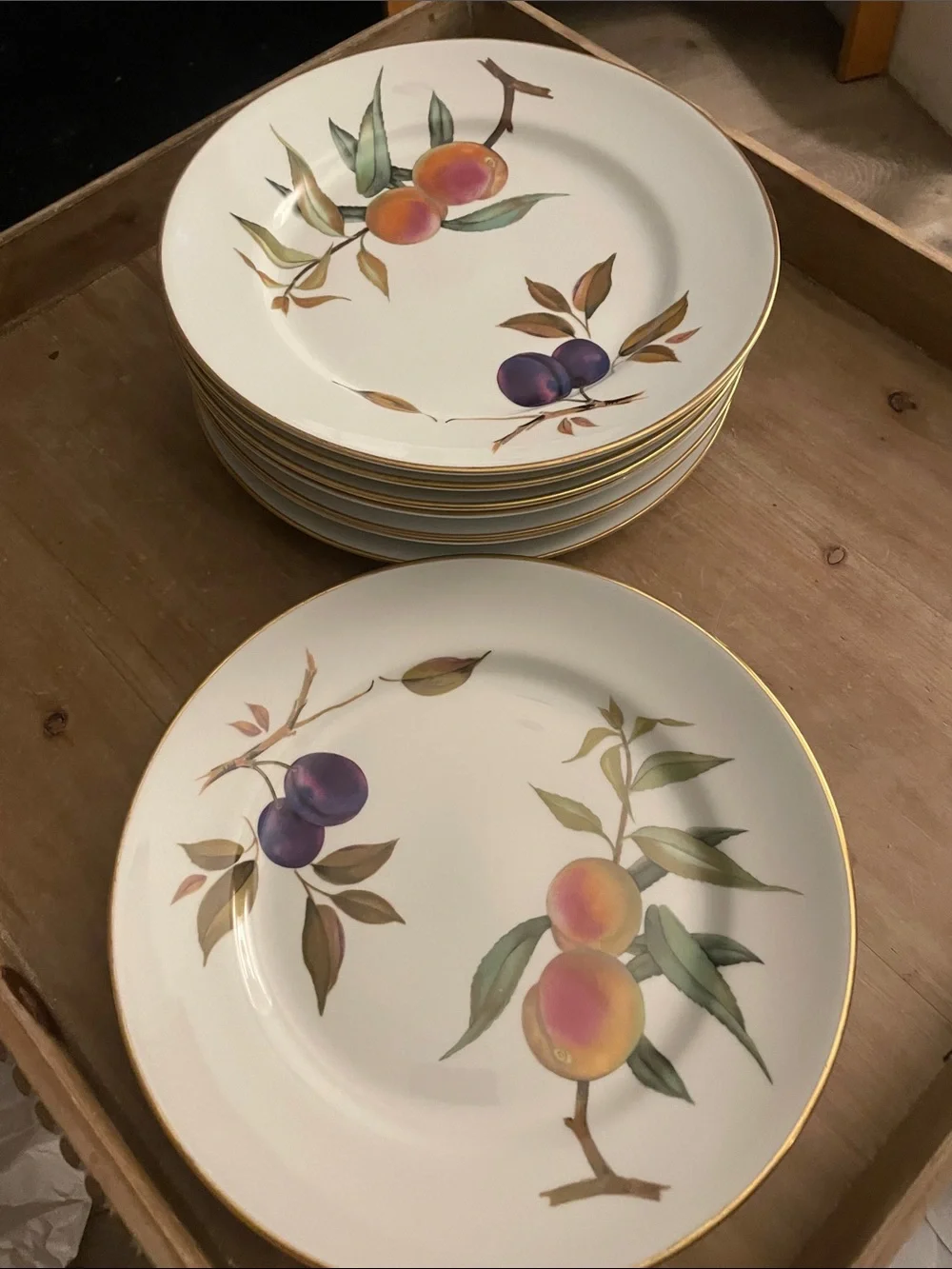 Royal Worcester Evesham Motif Dinner Plates - White with Peach & Plum (8)
